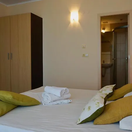Apartment бийч - *