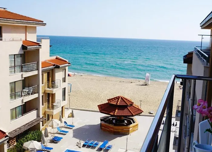 бийч - Апартамент *