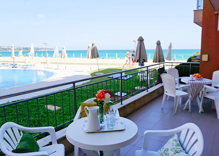 бийч - Апартамент *