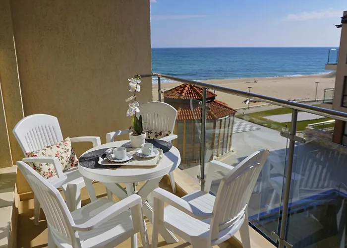 Апартамент бийч -