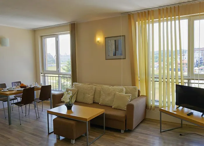 бийч - Апартамент *